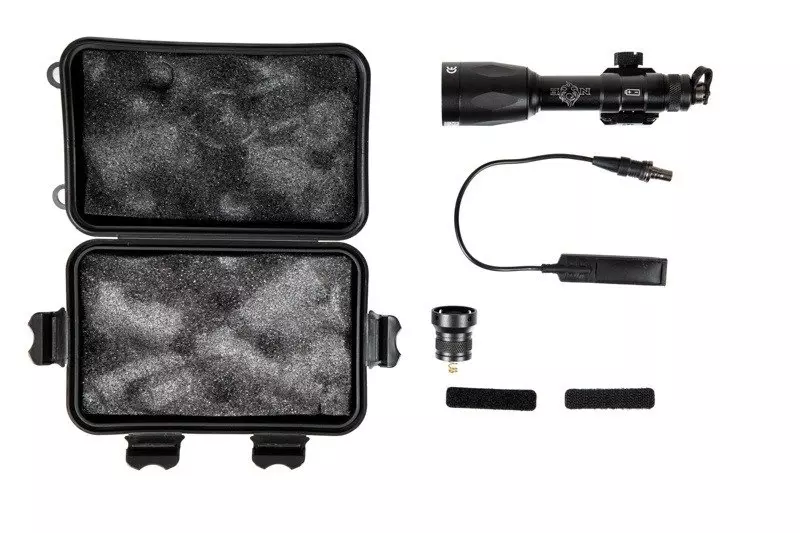 Linterna m600P scout táctico - negro