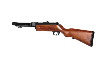 La ametralladora de airsoft MP18 - real wood