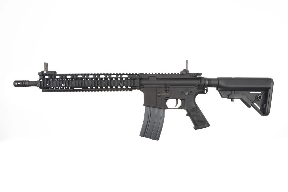 ELAR SOPMODII Assault Rifle Replica (Platinum Version)