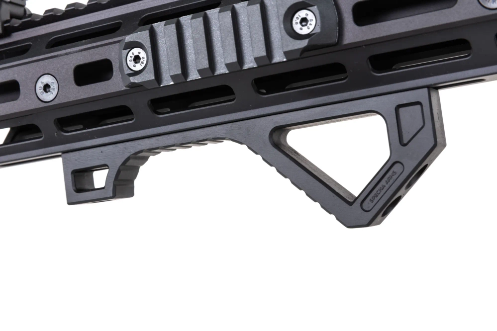 Specna Arms Daniel Defense® RIS III 10.5'' SA-C27 CORE™ HAL ETU™ Gen.2 airsoft Carbine Noir