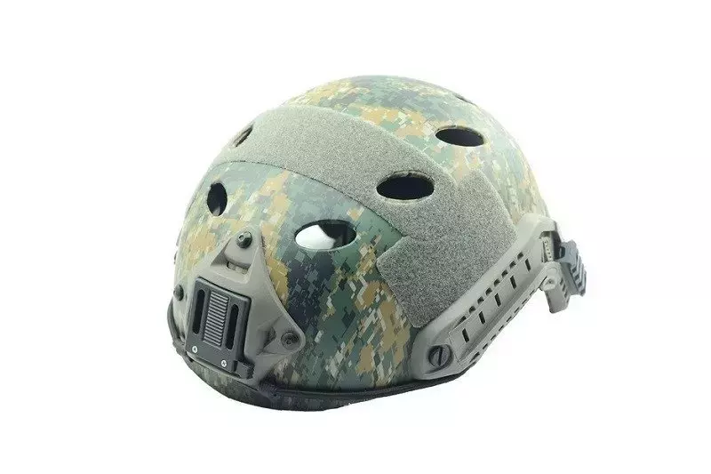 Replika kasku FAST PJ - digital woodland