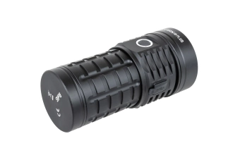 Linterna Sofirn Q8 Plus con batería recargable Negro