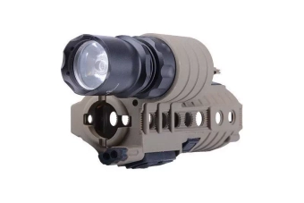 Grip frontal con antorcha M500A para réplicas tipo M4 - bronceado