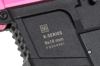 airsoft Specna Arms SA-FX02 FLEX™ HAL ETU Pistola subfusil rosa con dispositivo de descarga naranja