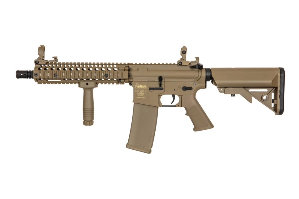 SA-C19 CORE™Daniel Defense® karabijnreplica - Volledig bruin
