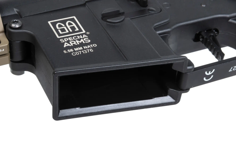 Specna Arms SA-C17 CORE™ HAL ETU™ Gen.2 Carabina airsoft de half-tan