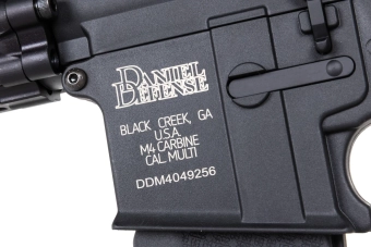 Specna Arms Daniel Defense® RIS III 10,5'' SA-C27 CORE™ HAL ETU™ Gen.2 airsoft Carbine Black