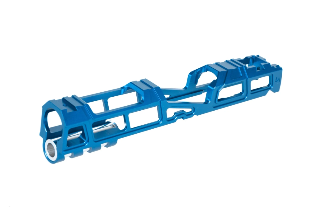 LA Capa Customs HYPER aluminium slot voor TM Hi-Capa 5.1 replica's Blauw